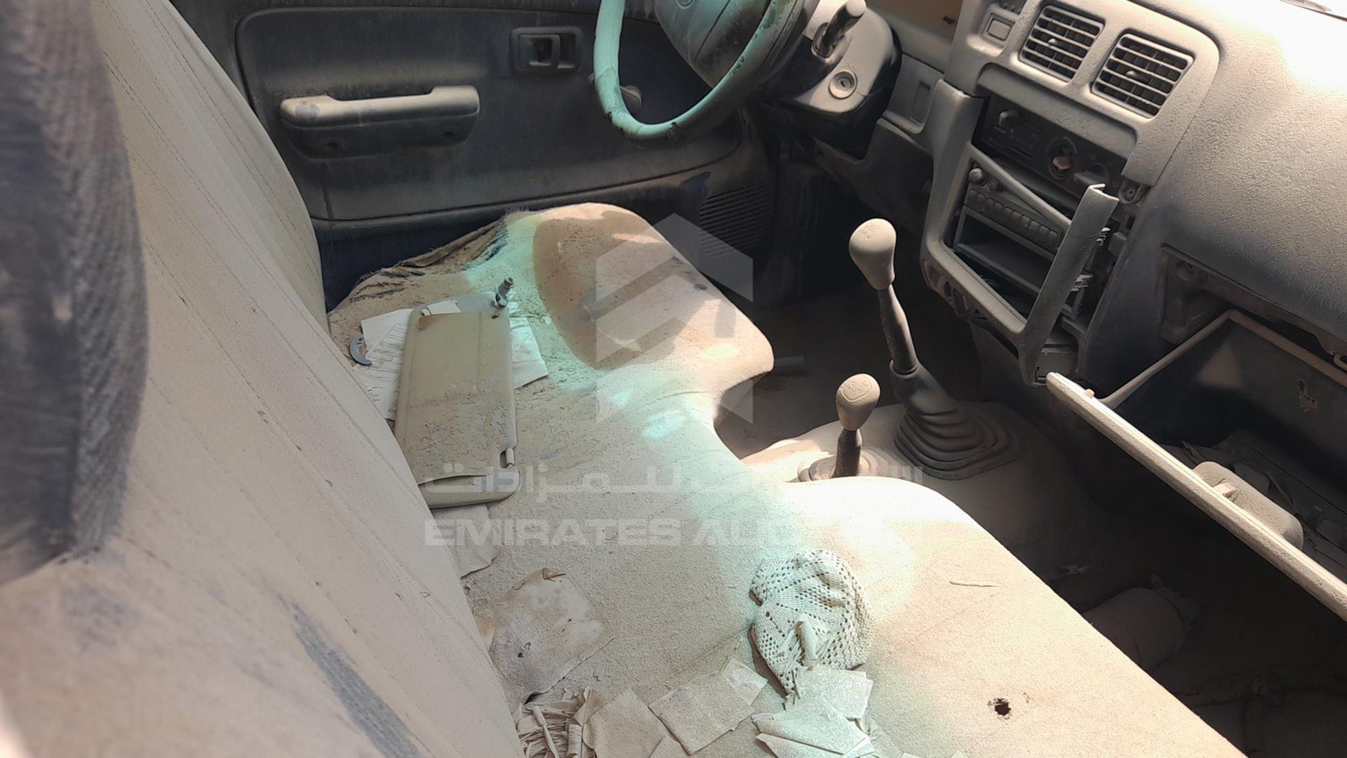 2001 TOYOTA HILUX VIN: JTFDE626810064352