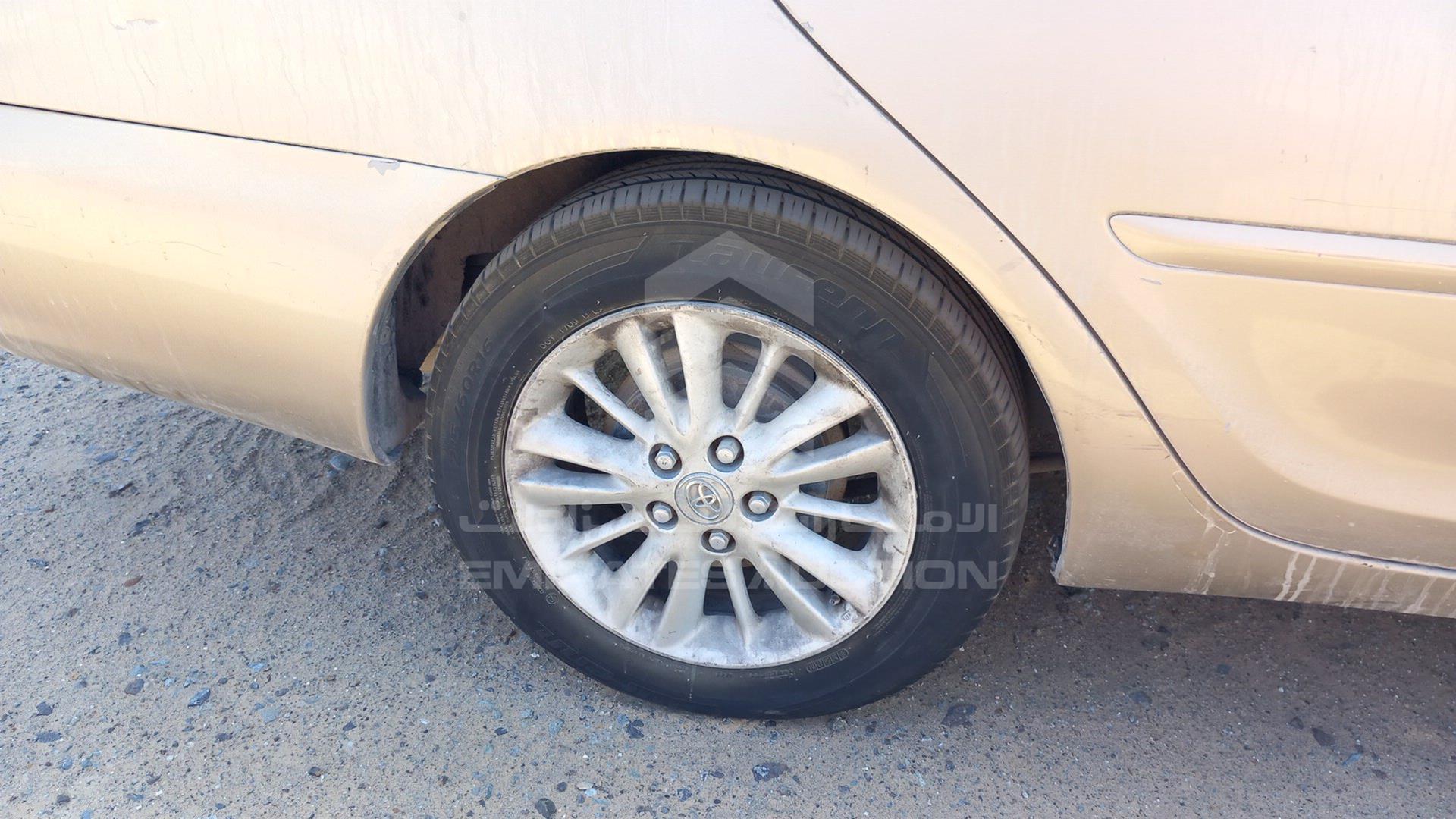 2005 TOYOTA CAMRY VIN: 4T1BE32K05U060785