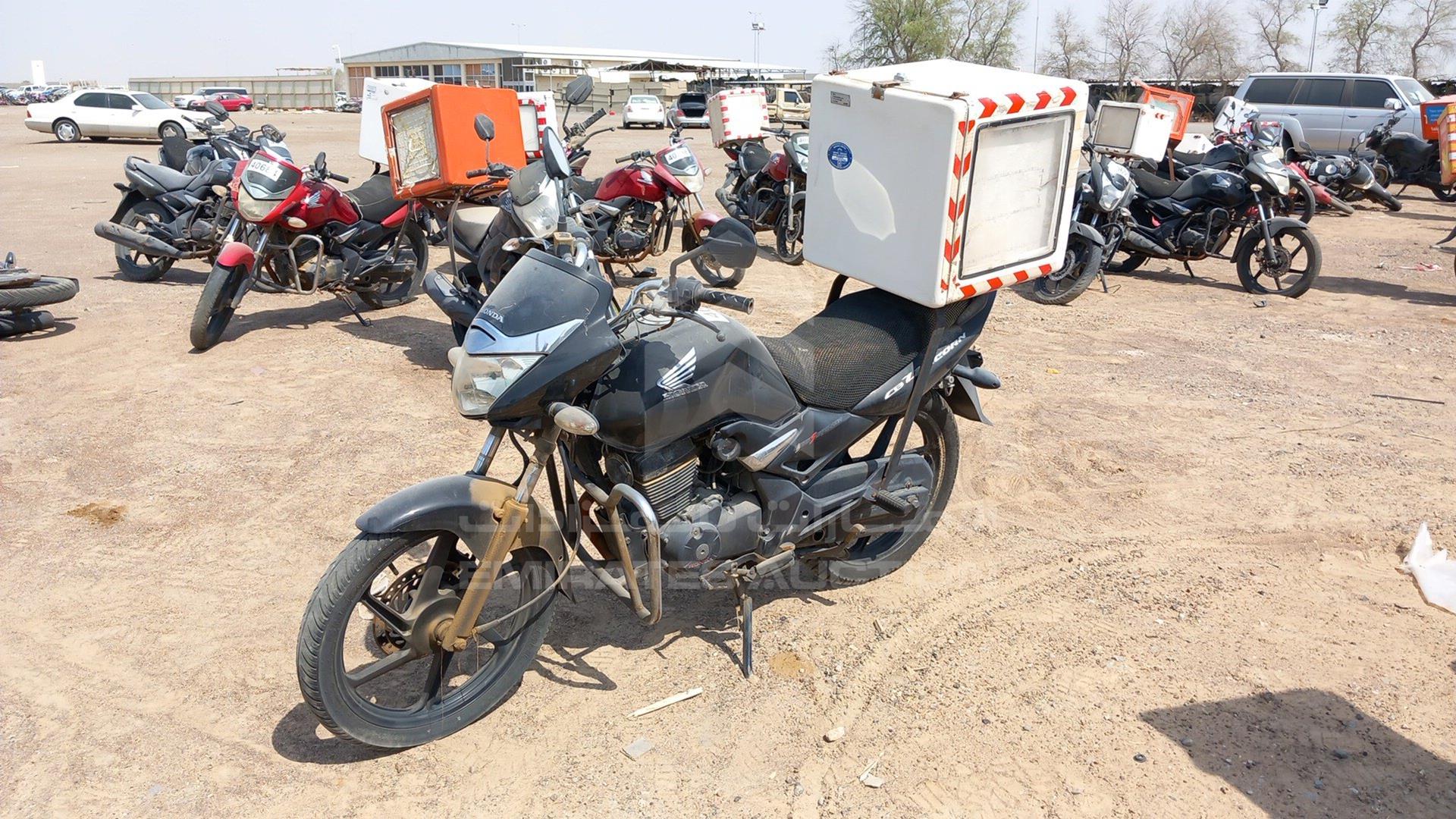 2014 HONDA UNICORN VIN: ME4KC09CME8857548