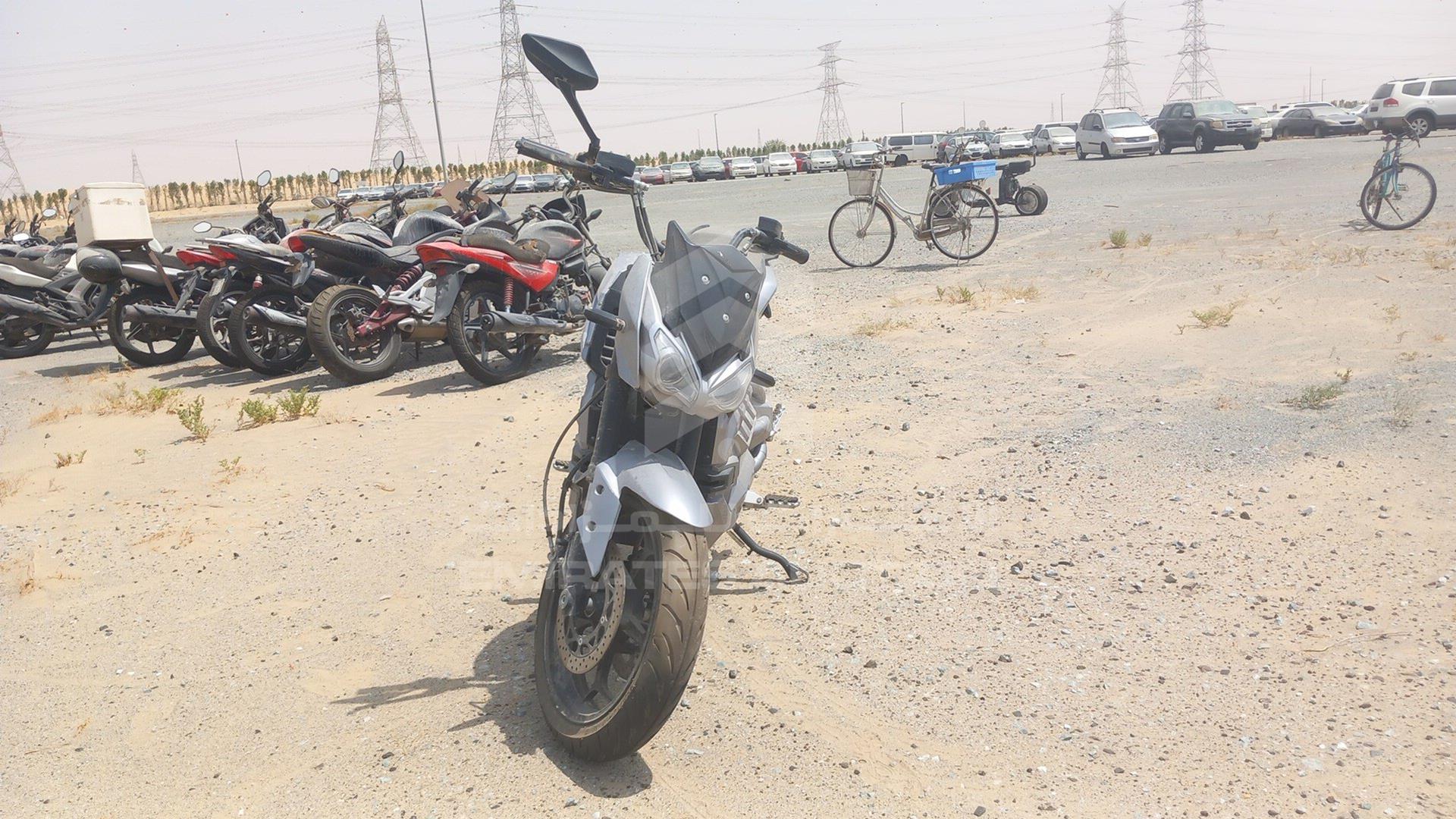 0 MOTORBIKE --- VIN: H1LSVE202PA002251