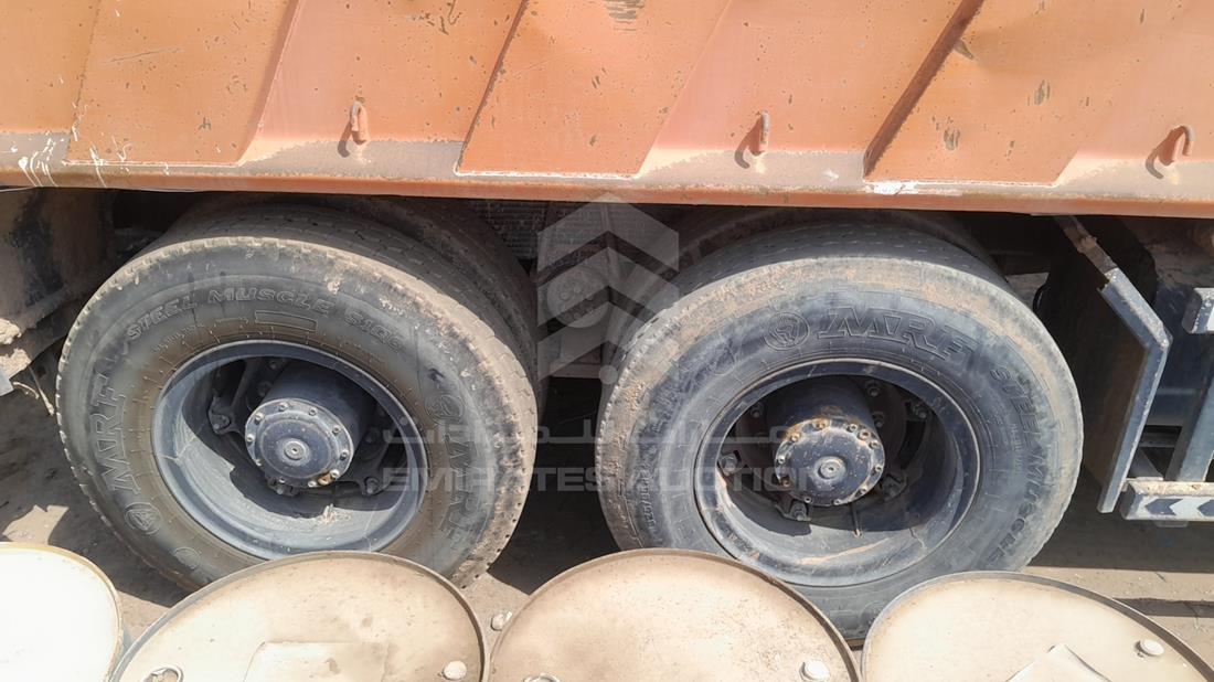 مان 373 2001 — الباب الخلفي الأيمن — صورة 25