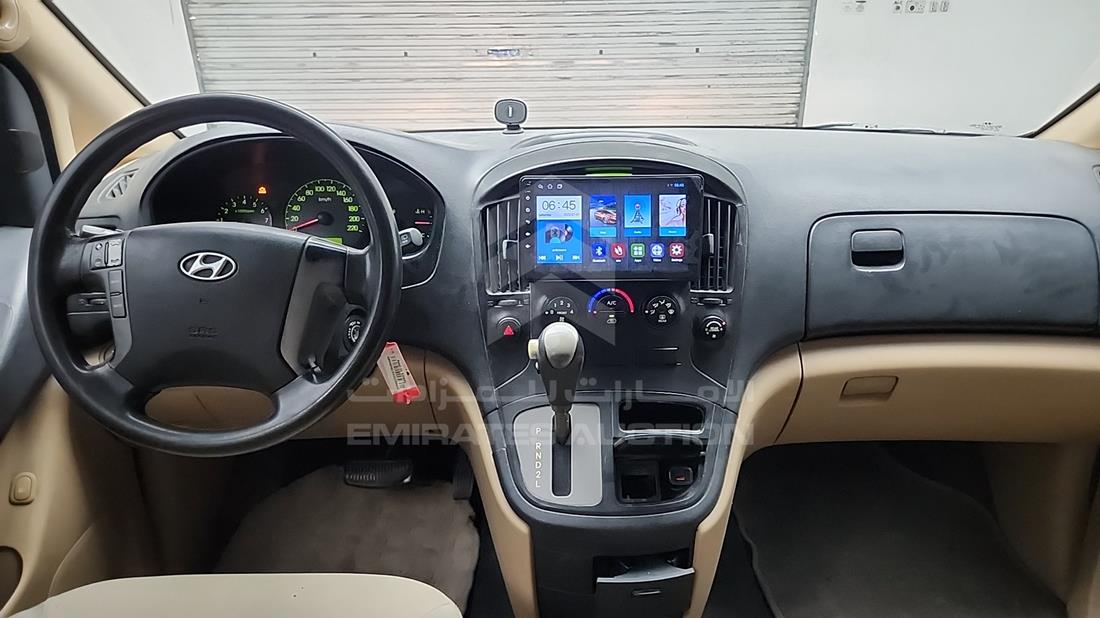 2013 Hyundai H1 — Entertainment Systems & Camera Monitor & Navigation — Photo 16