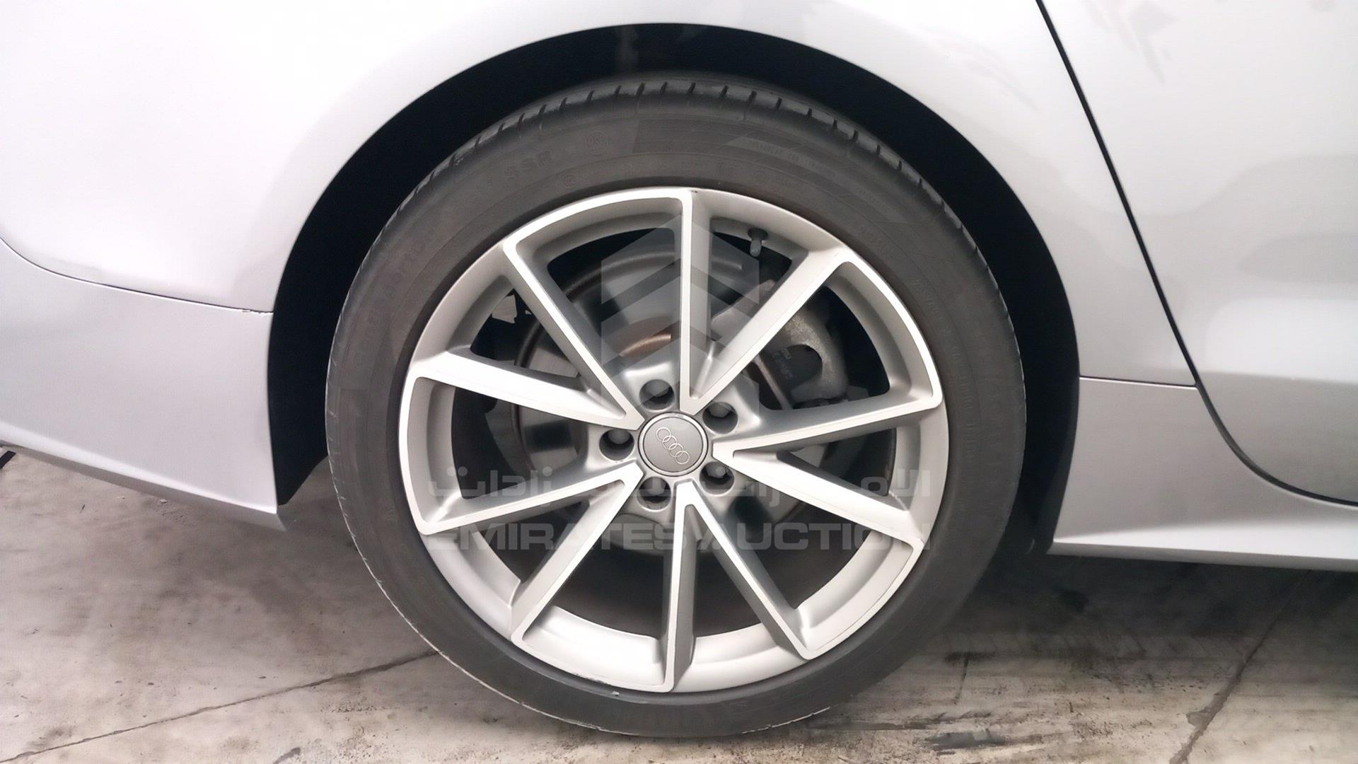 2016 AUDI A7 VIN: WAUSHCFC6GN017903
