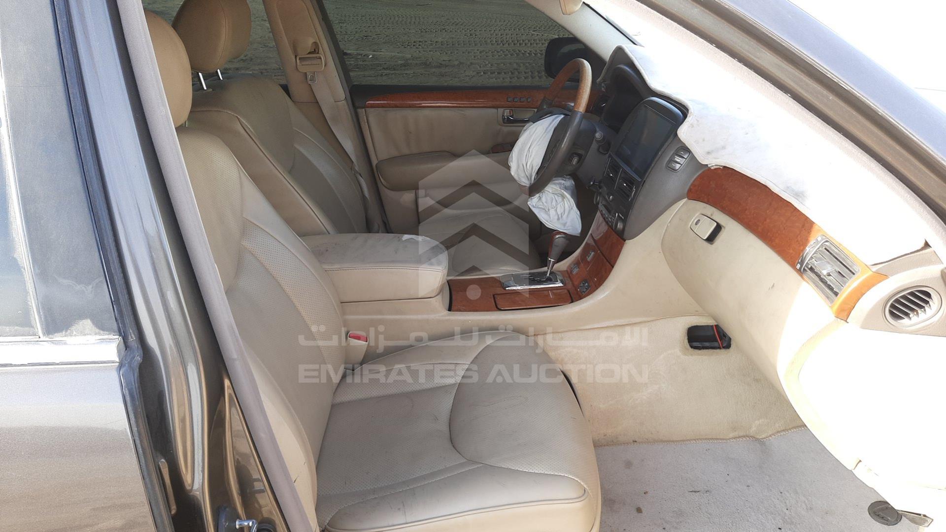 2004 LEXUS LS 430 VIN: JTHBN36F340124324