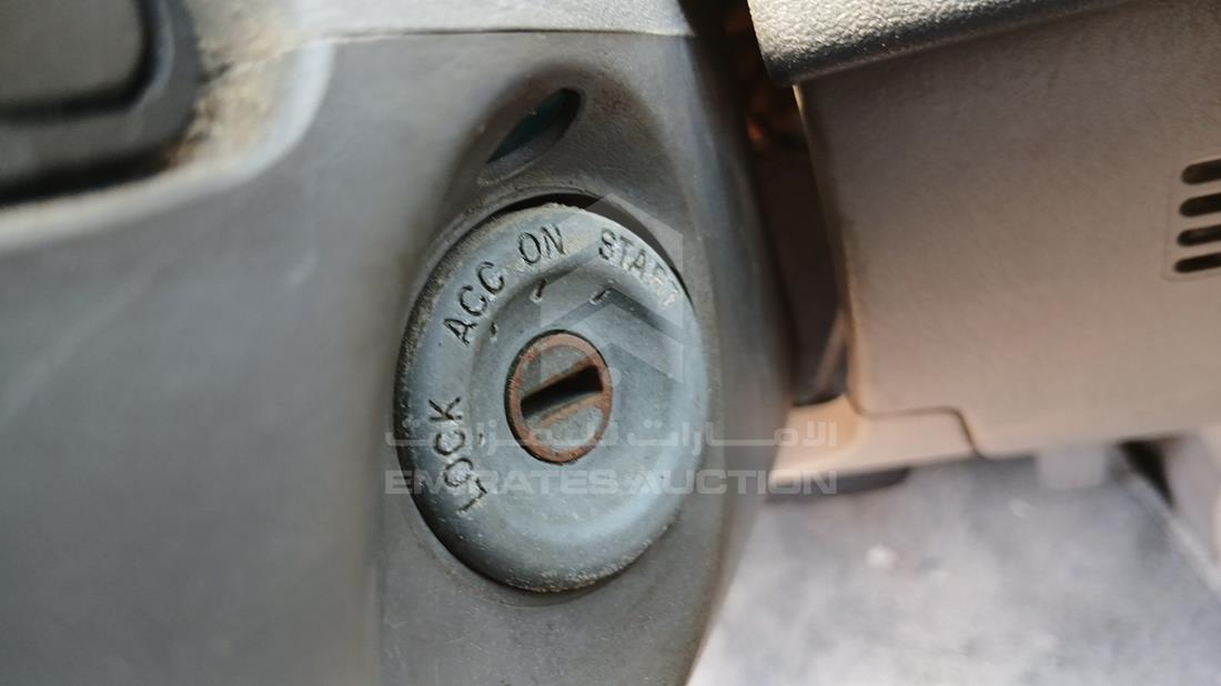 2001 Mazda 626 — Keys — Photo 4