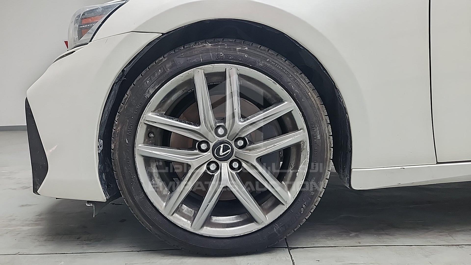 2018 LEXUS IS300 VIN: JTHC81D24J5029642