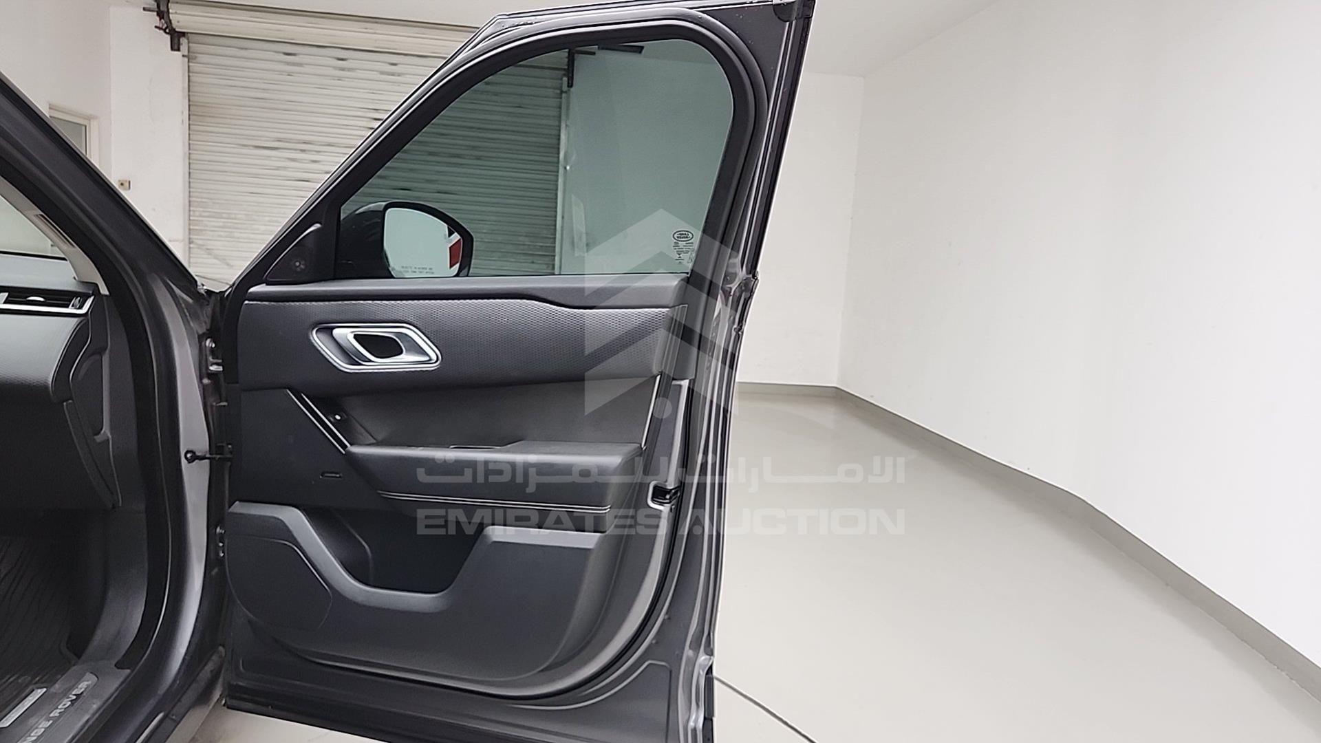 2018 RANGE ROVER --- VIN: SALYB2RV8JA716141
