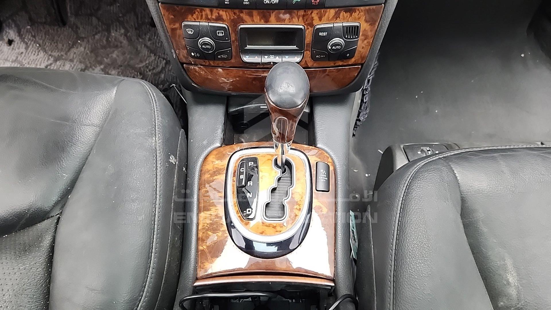 2005 MERCEDES S 350 VIN: WDB2200671A472979