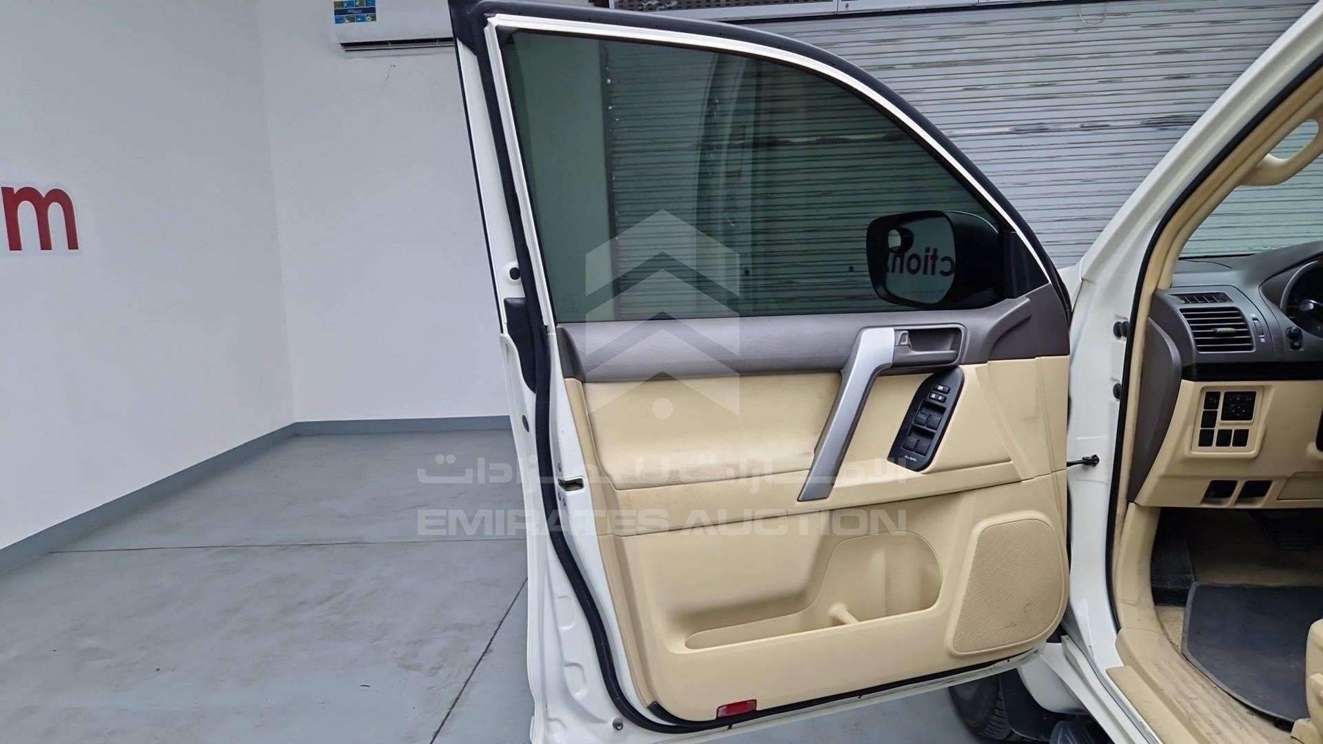 2014 TOYOTA PRADO VIN: JTEJU3FJ5E5059514