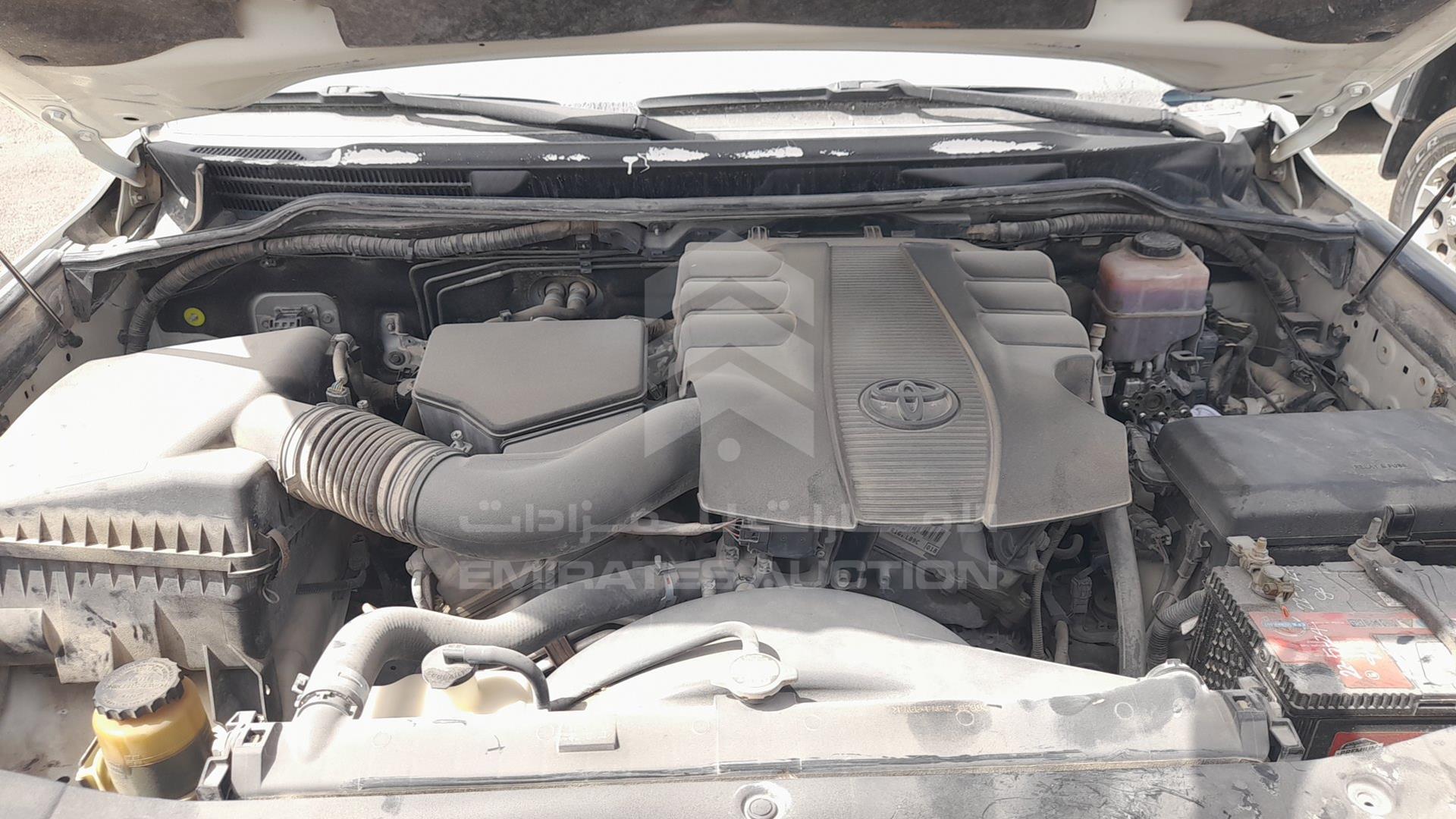 2014 TOYOTA LAND CRUISER VIN: JTMDU09JXE5082542