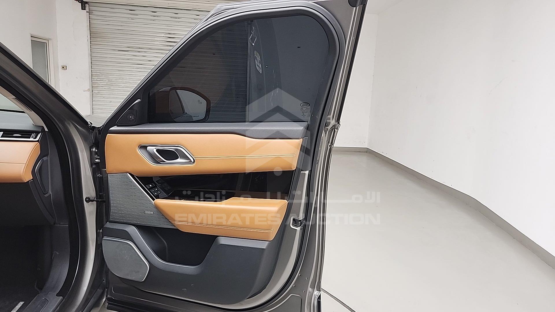 2018 RANGE ROVER VELAR VIN: 3ALYA2BV5JA727384