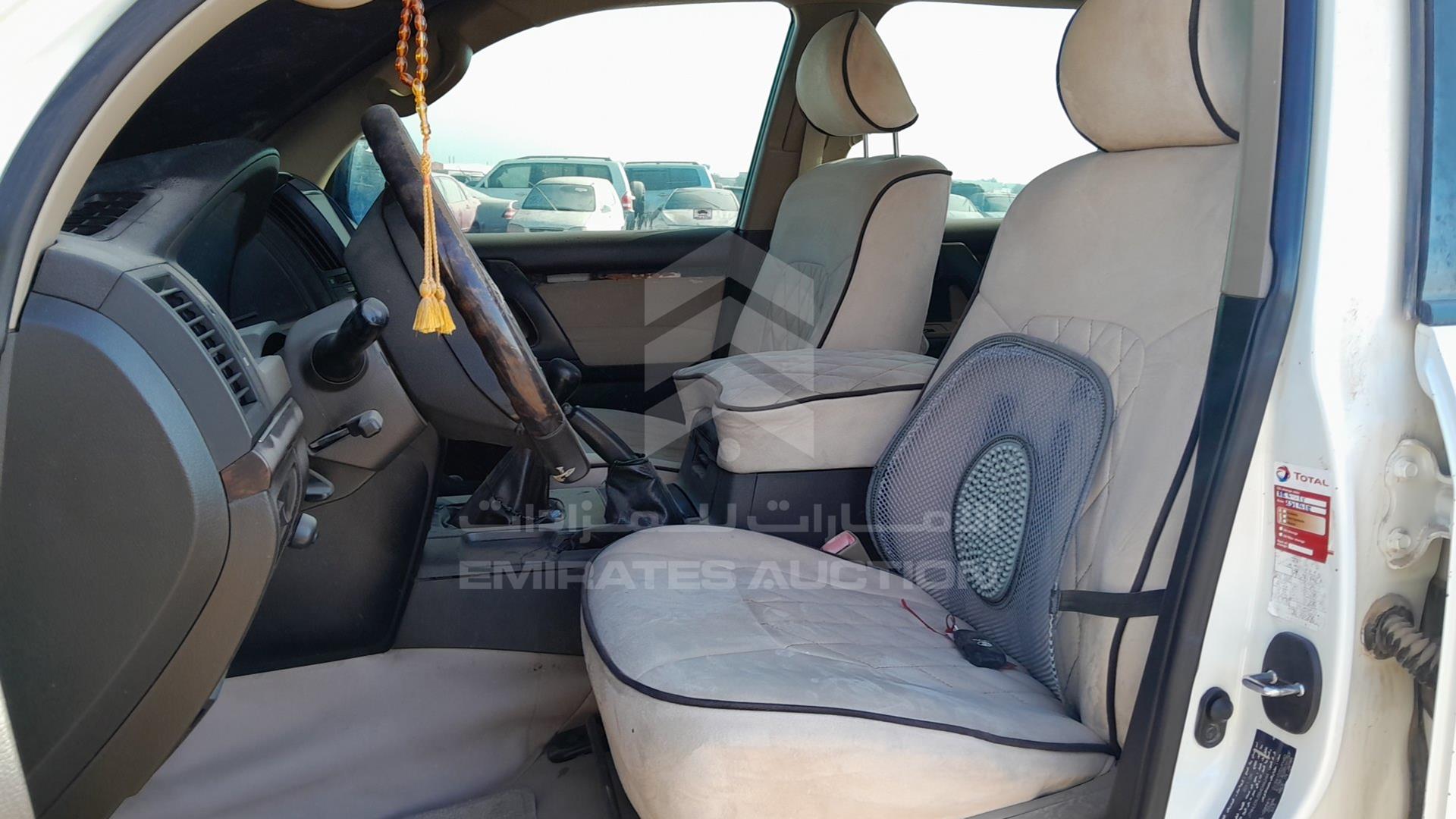 2011 TOYOTA LAND CRUISER VIN: JTMHU09J5B4046244