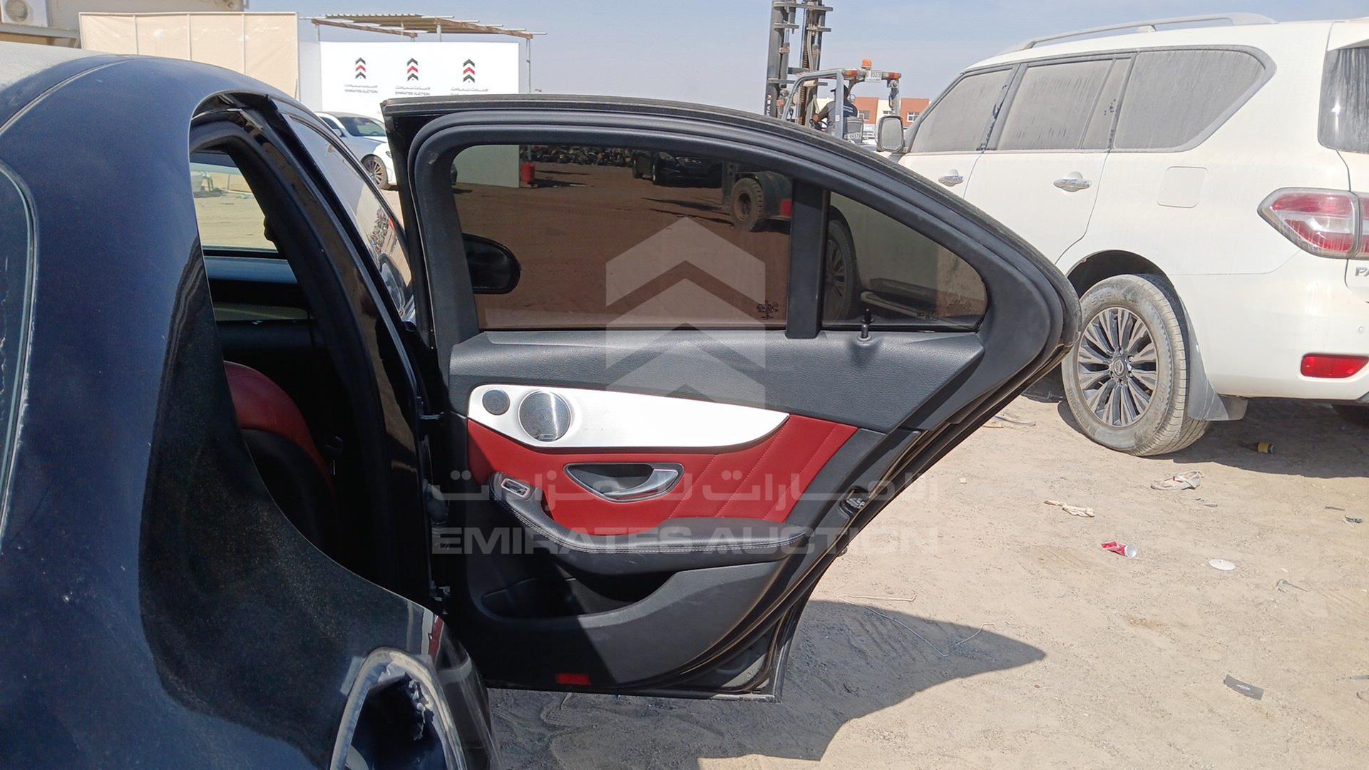 2019 MERCEDES C 300 VIN: 55SWF8DB6KU298088