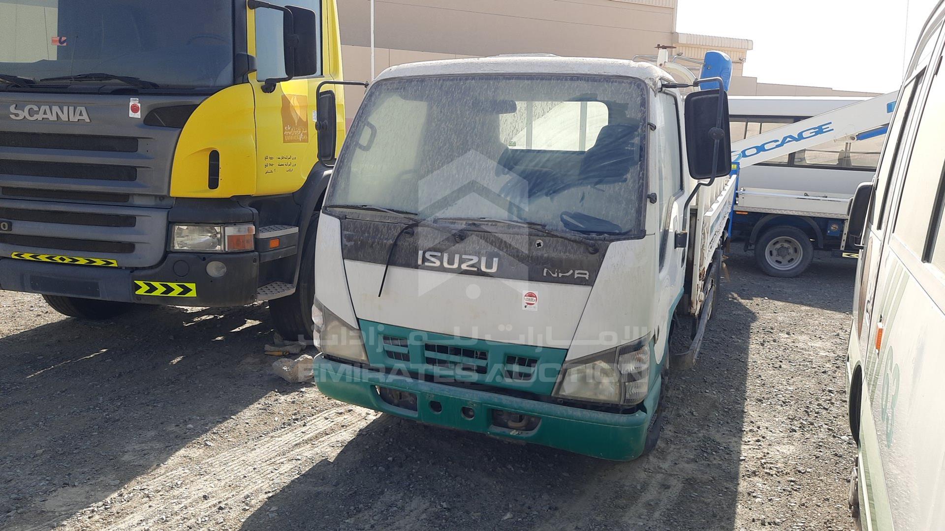 2008 ISUZU NKR VIN: JAAJP24G387K02036
