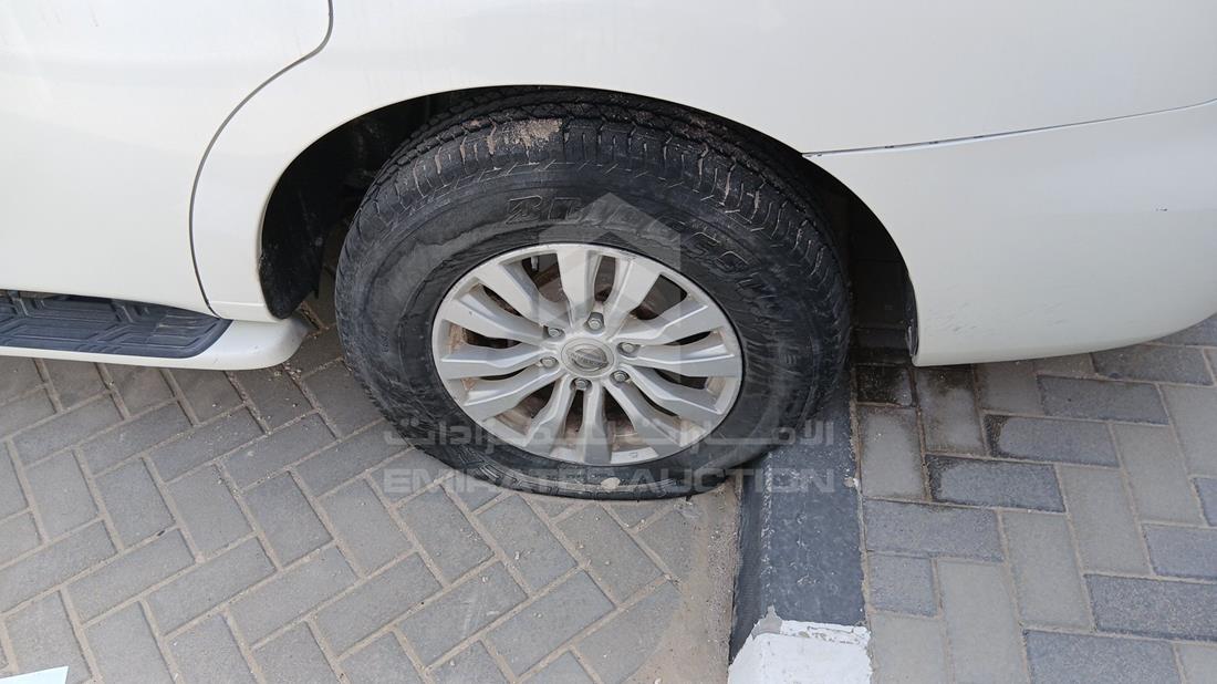 نيسان باترول 2019 — الإطار الخلفي الأيسر — صورة 32