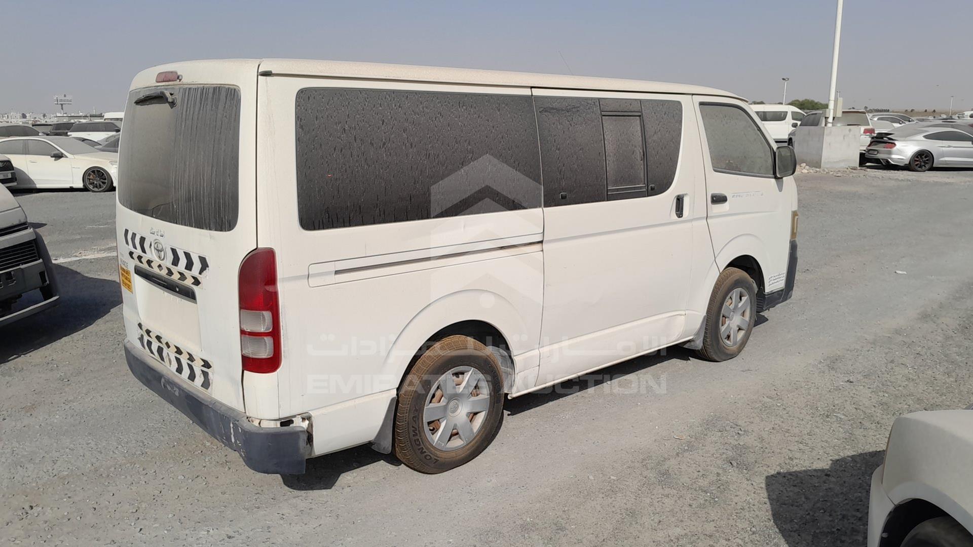 2011 TOYOTA HIACE VIN: JTGJX02P5B5022045