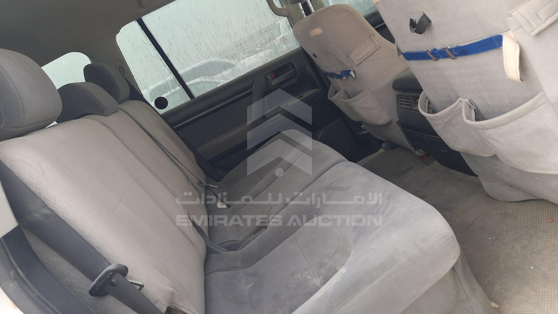 2011 TOYOTA LAND CRUISER VIN: JTMDU09J8B4034801