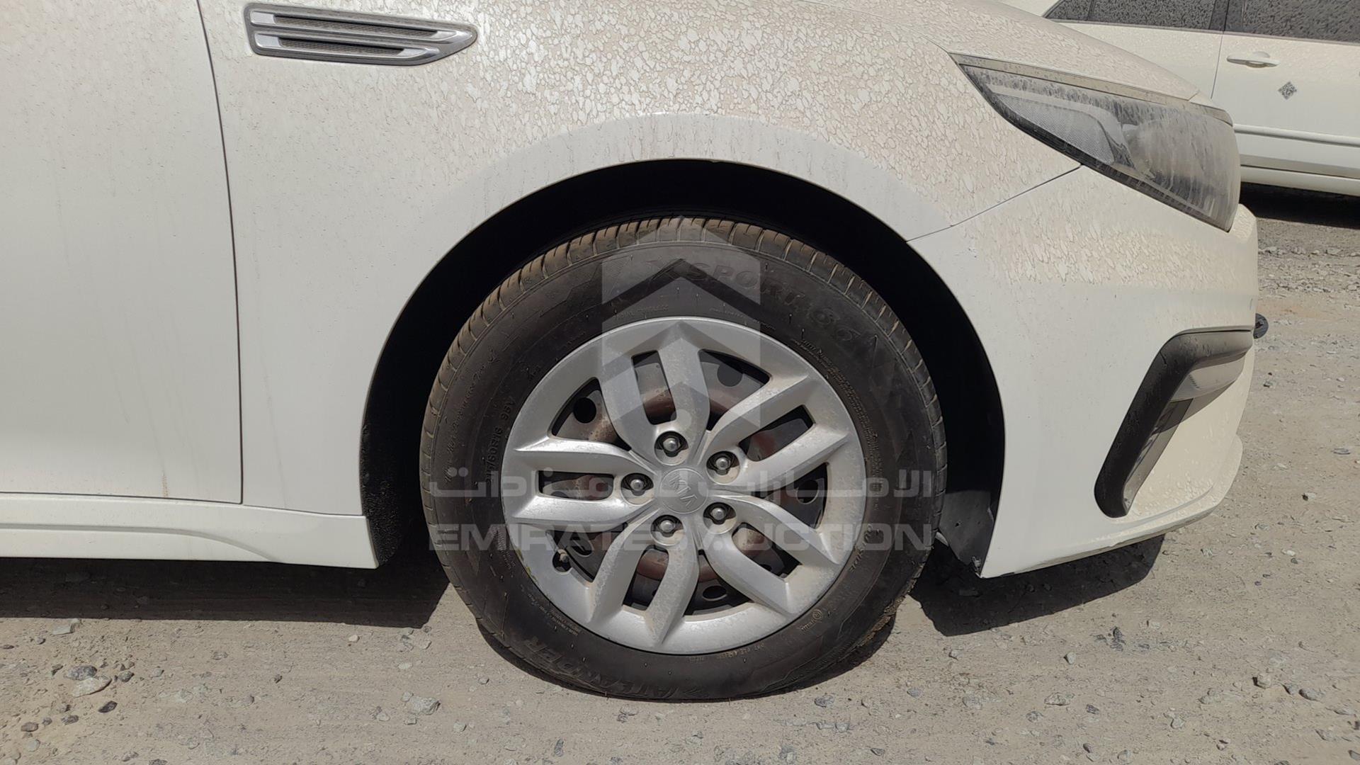 2019 KIA OPTIMA VIN: KNAGT4110K5328641