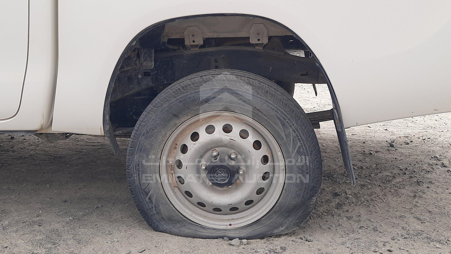 2020 TOYOTA HILUX VIN: MR0DX9CD9L2525357