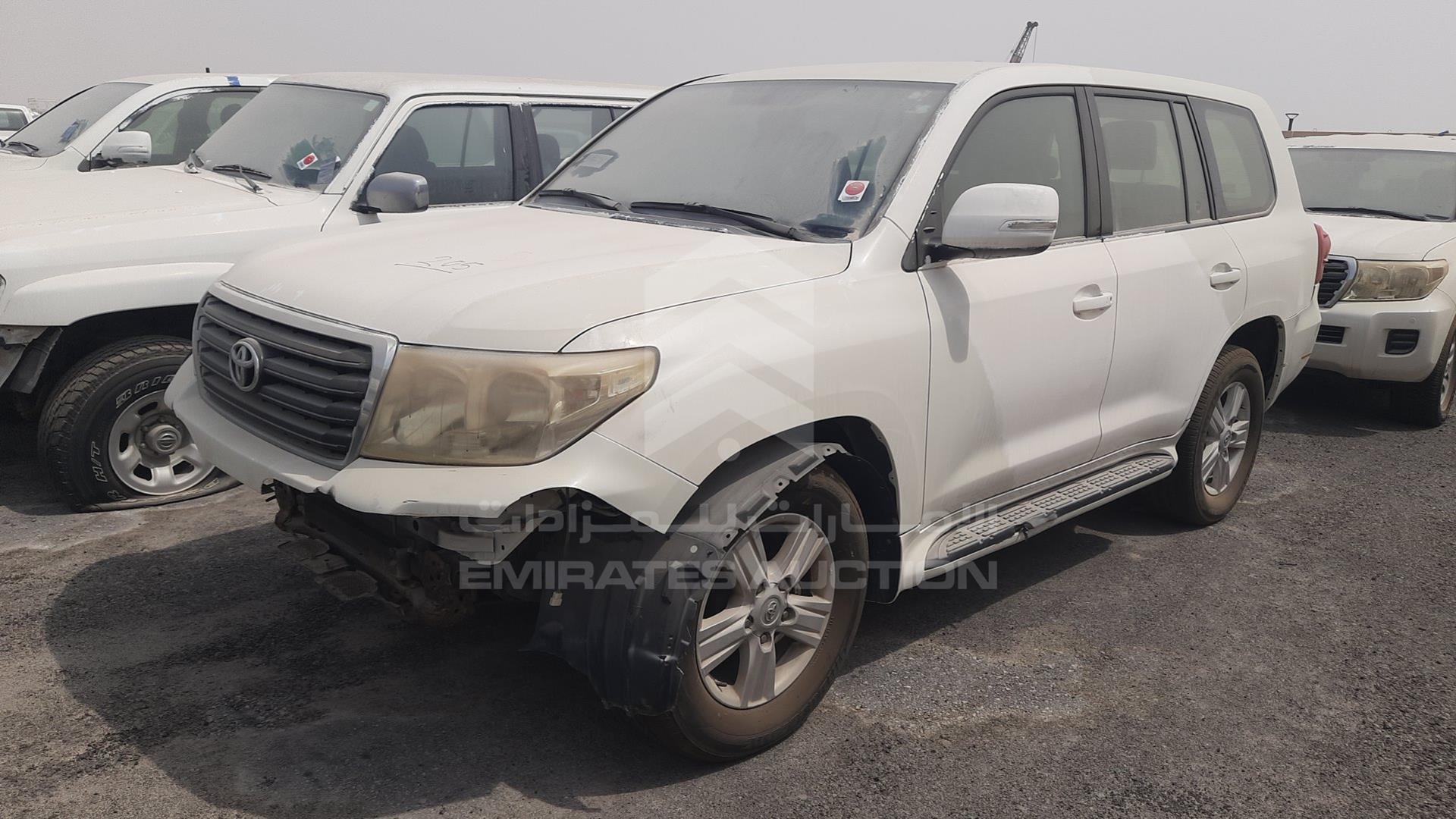 2014 TOYOTA LAND CRUISER VIN: JTMDU09J3E4094988