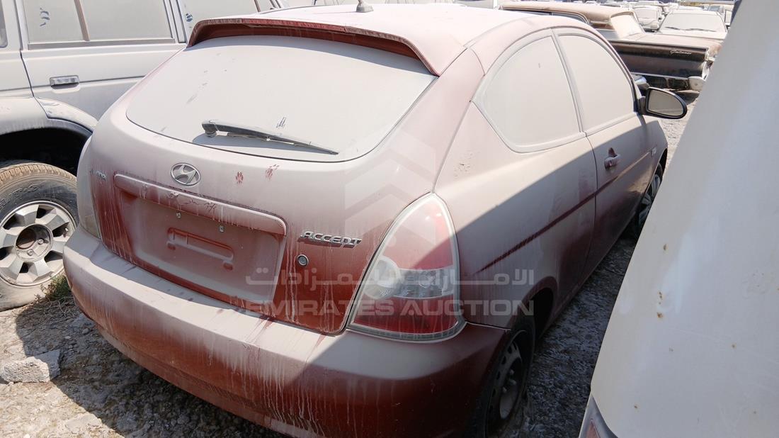 2009 Hyundai Accent — Rear Right Angle — Photo 8
