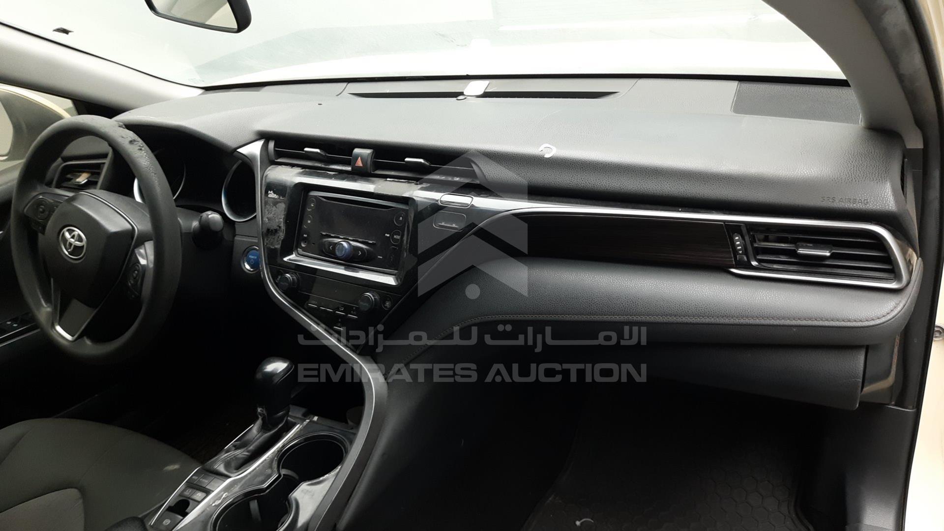 2019 TOYOTA CAMRY HYBRID VIN: JTNB29HK5K3016303