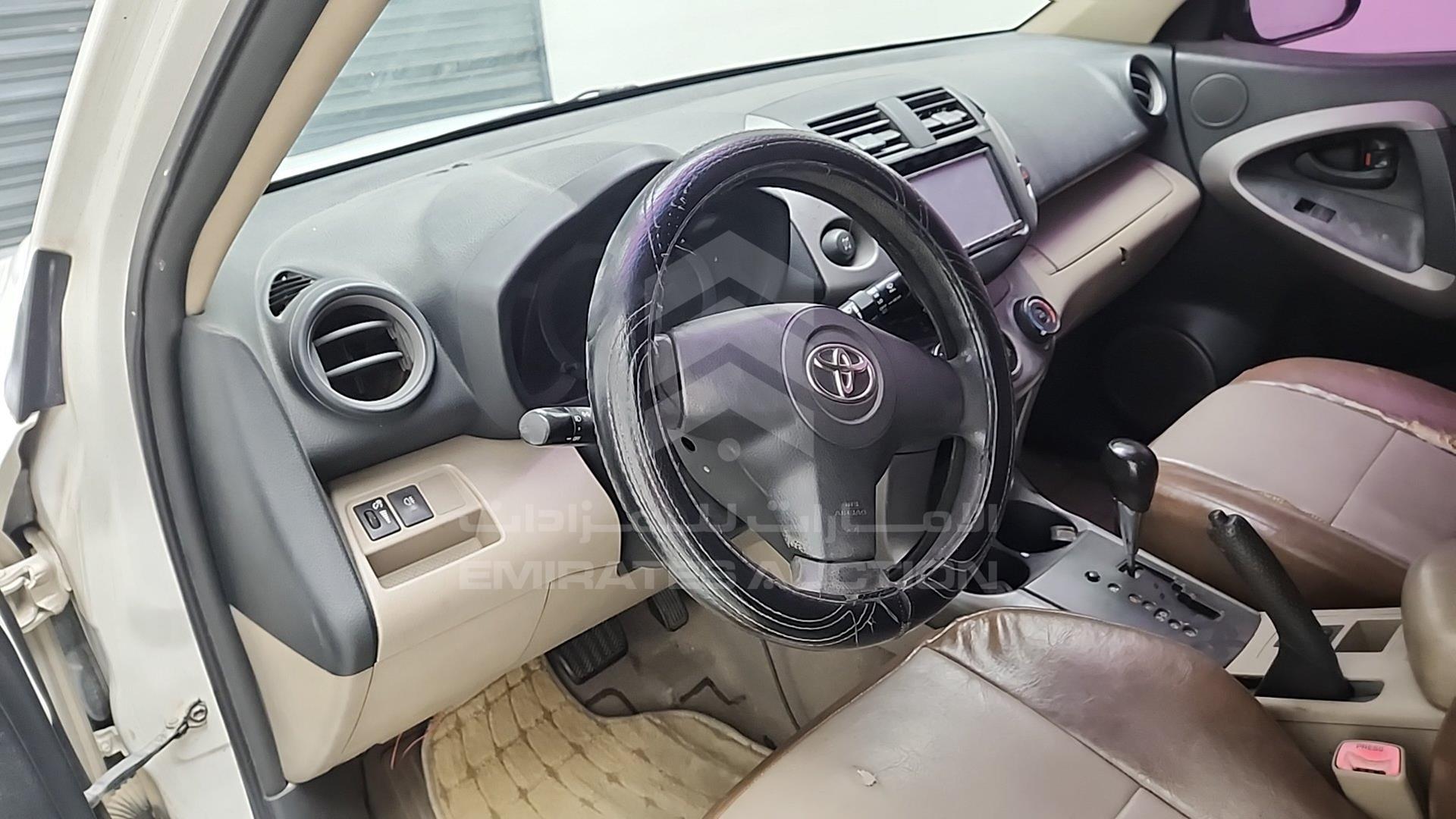 2006 TOYOTA RAV-4 VIN: JTMBD33V265035804