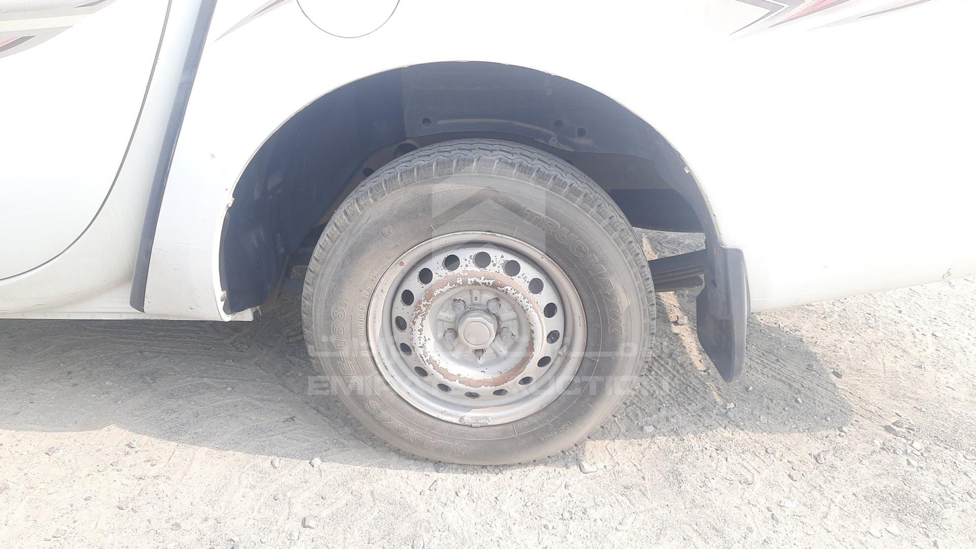 2013 MITSUBISHI L 200 VIN: MMBJNKA50DD029452
