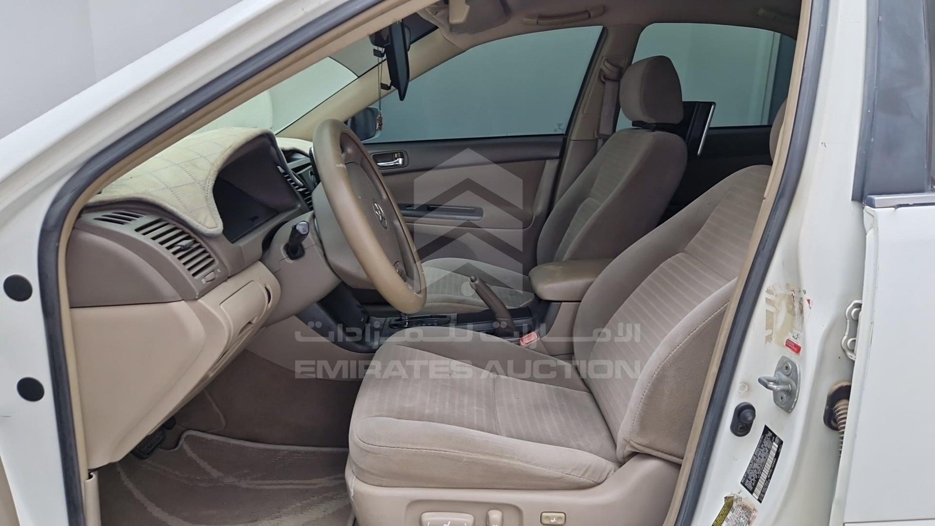 2005 TOYOTA CAMRY VIN: 4T1BF32K95U604603