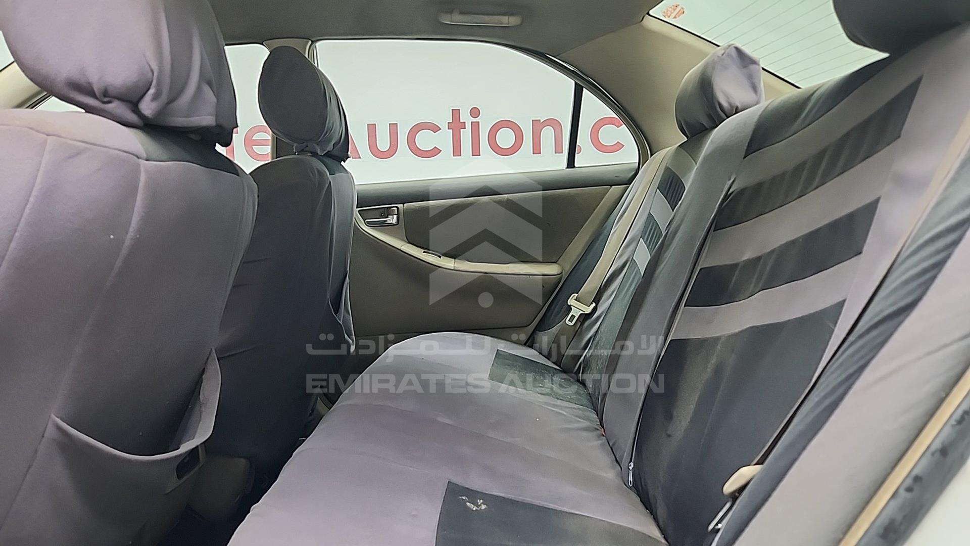 2004 TOYOTA COROLLA VIN: JTDBW23E743032751