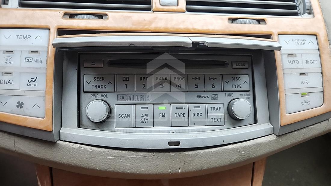 2006 Toyota Avalon — Entertainment Systems & Camera Monitor & Navigation — Photo 20