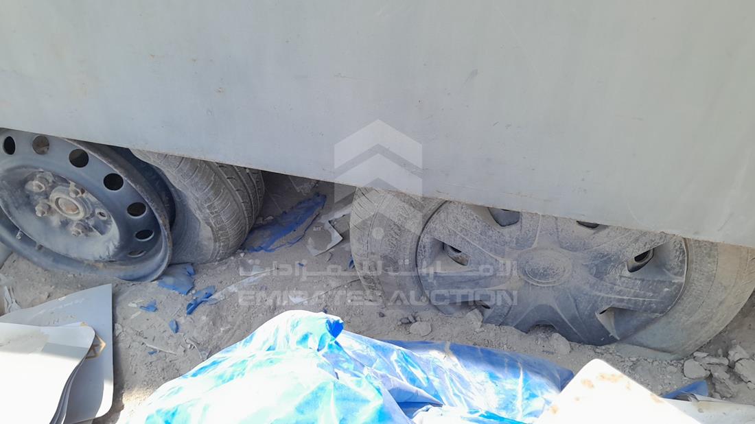 Trailer Food Truck — Rear Right Tyre — Photo 15