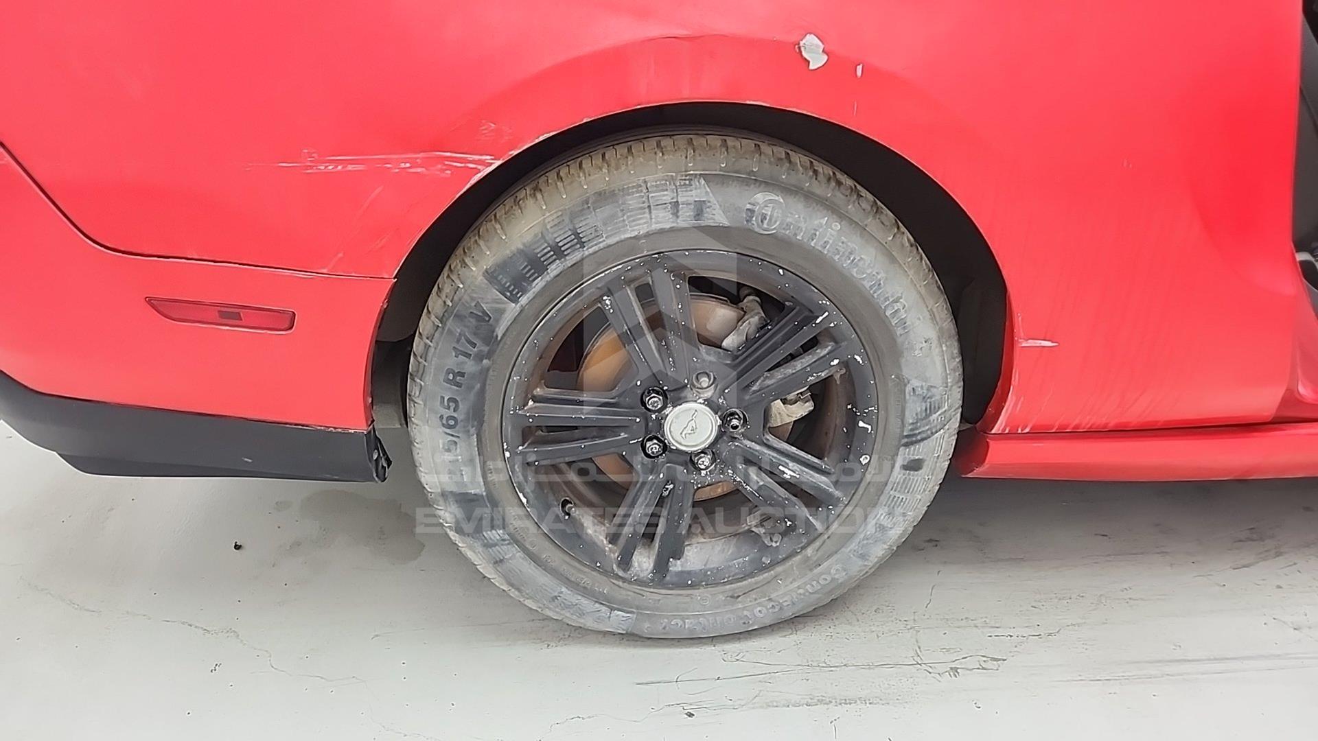 2011 FORD MUSTANG VIN: 1ZVBP8AM5B5165923