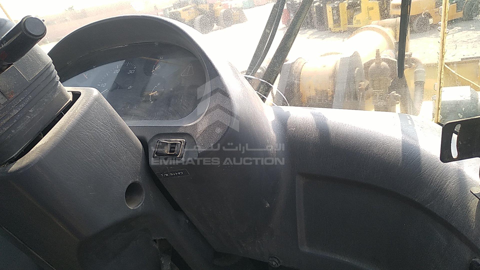 2014 KOMATSU WA470-5 VIN: W09570142