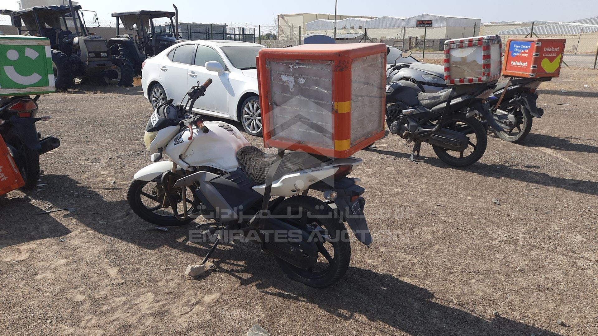 2017 HONDA UNICORN VIN: ME4KC2062H8000180