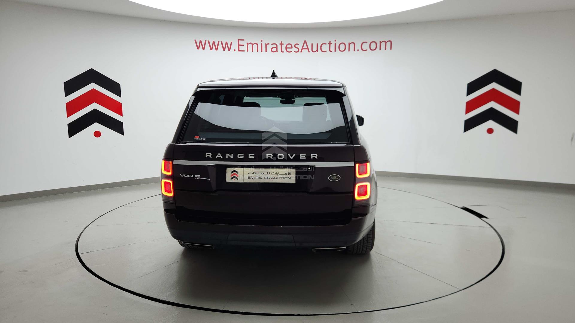 2018 RANGE ROVER VOGUE VIN: SALGA2BV3JA503204