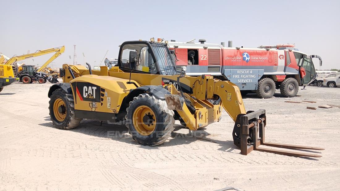 2009 Caterpillar TH414 — Front Right Angle — Photo 10