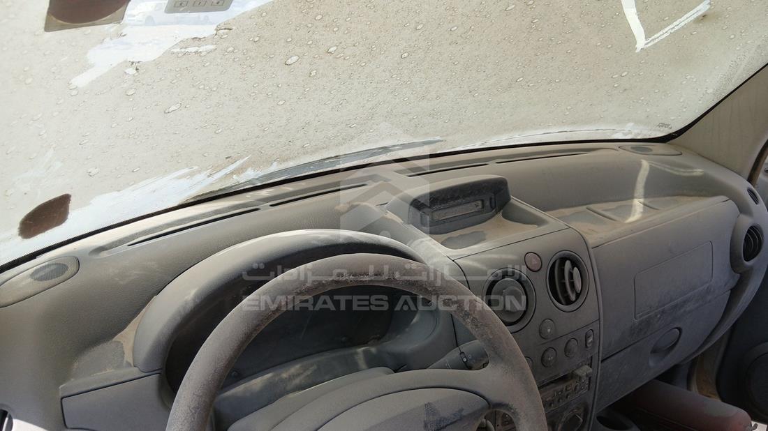 2009 Peugeot Partner — Full Dashboard View — Photo 15