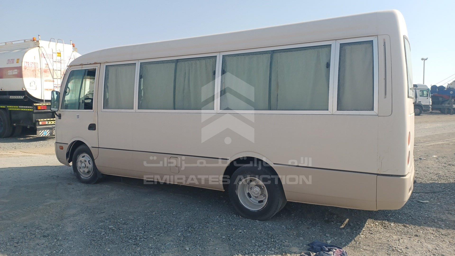 2018 MITSUBISHI ROSA VIN: JL5B3E6P3JPG00256