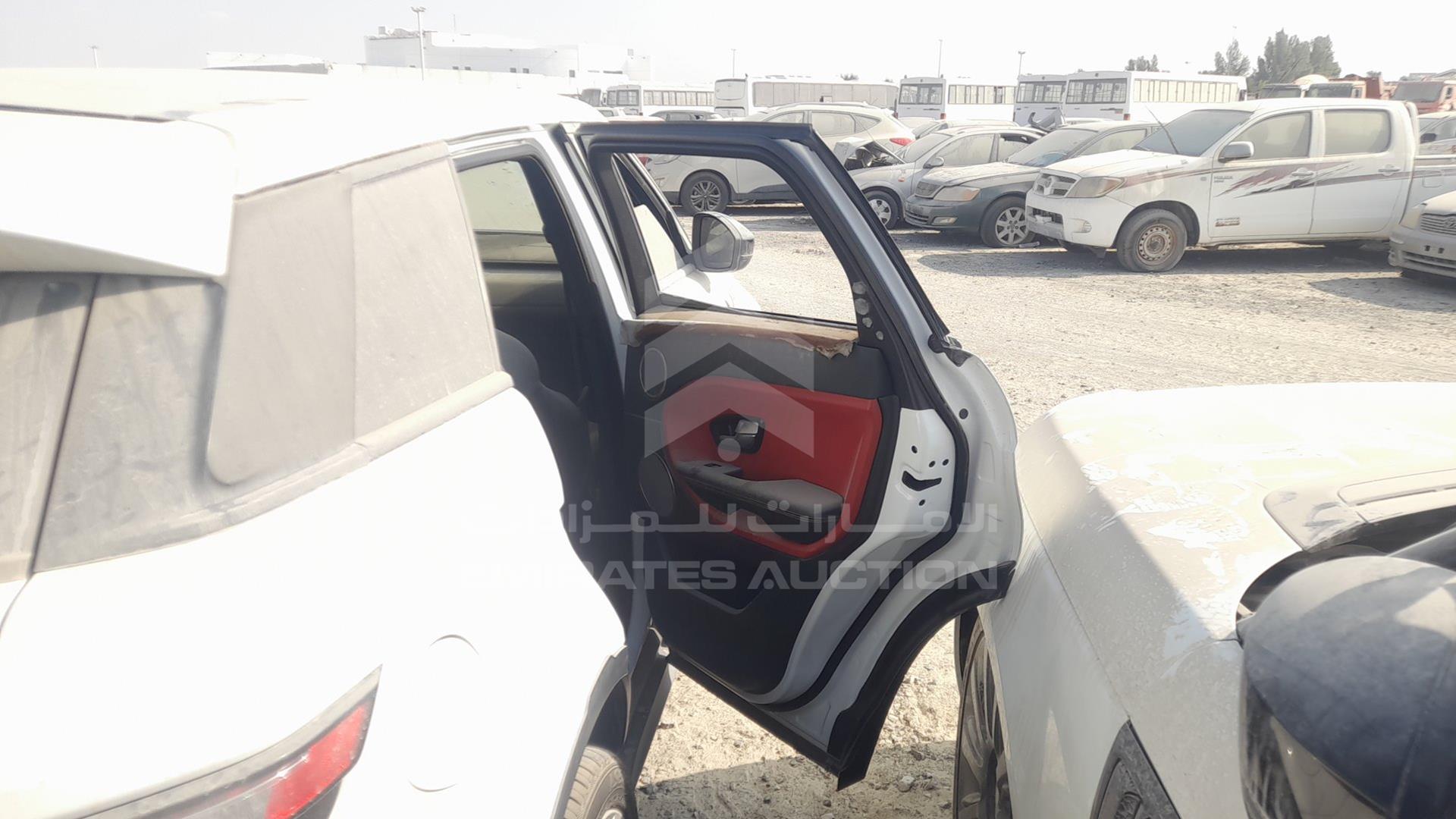 2015 RANGE ROVER EVOQUE VIN: SALVA2BG2FH006684