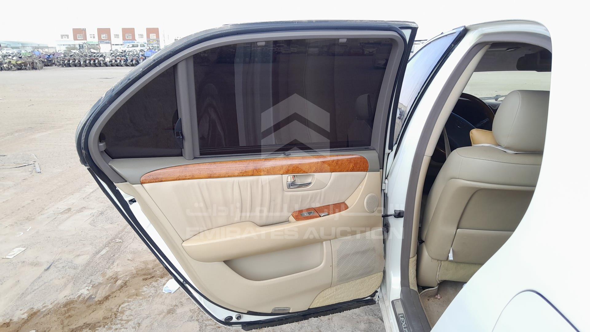 2006 LEXUS LS 430 VIN: JTHBN36F165033803