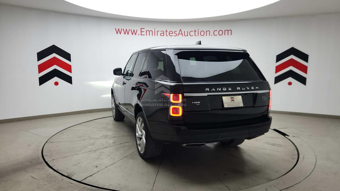2020 Range Rover — Rear Left Angle — Photo 9