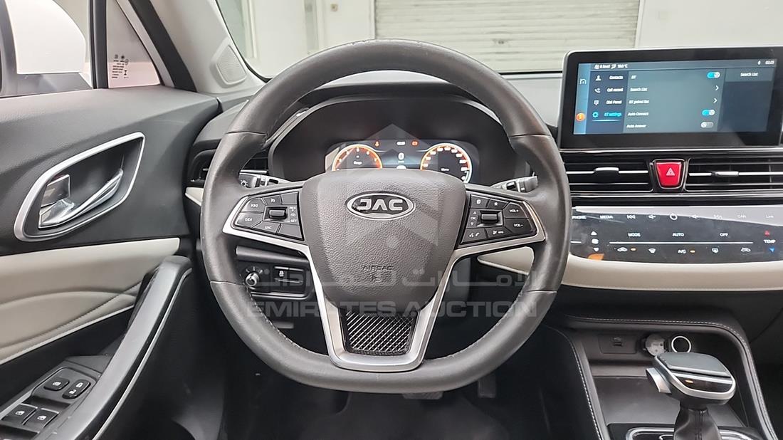 2023 JAC JS4 — Steering & Mounted Controls — Photo 14
