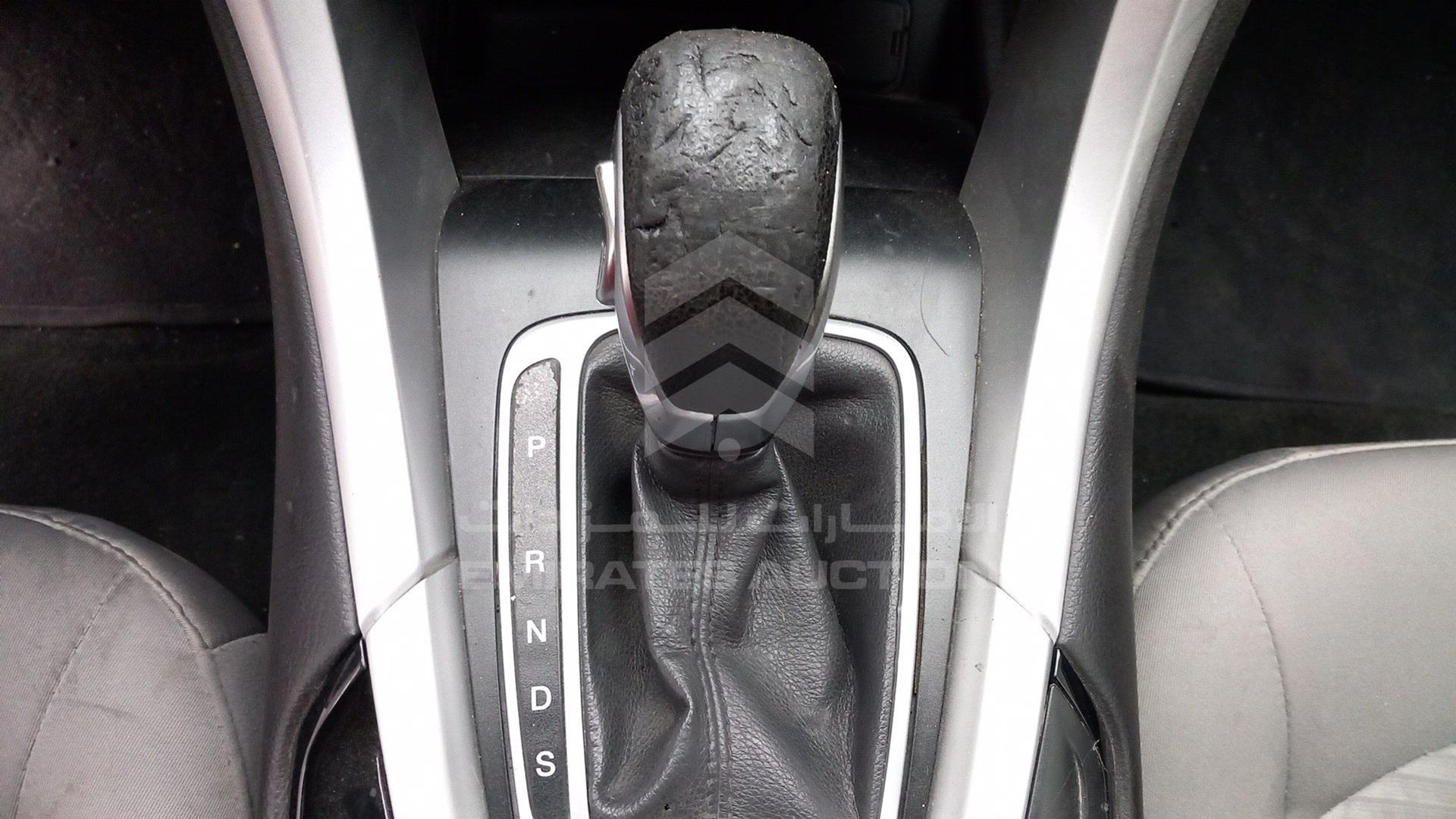 2016 FORD FUSION VIN: 3FA6P0G72GR209085