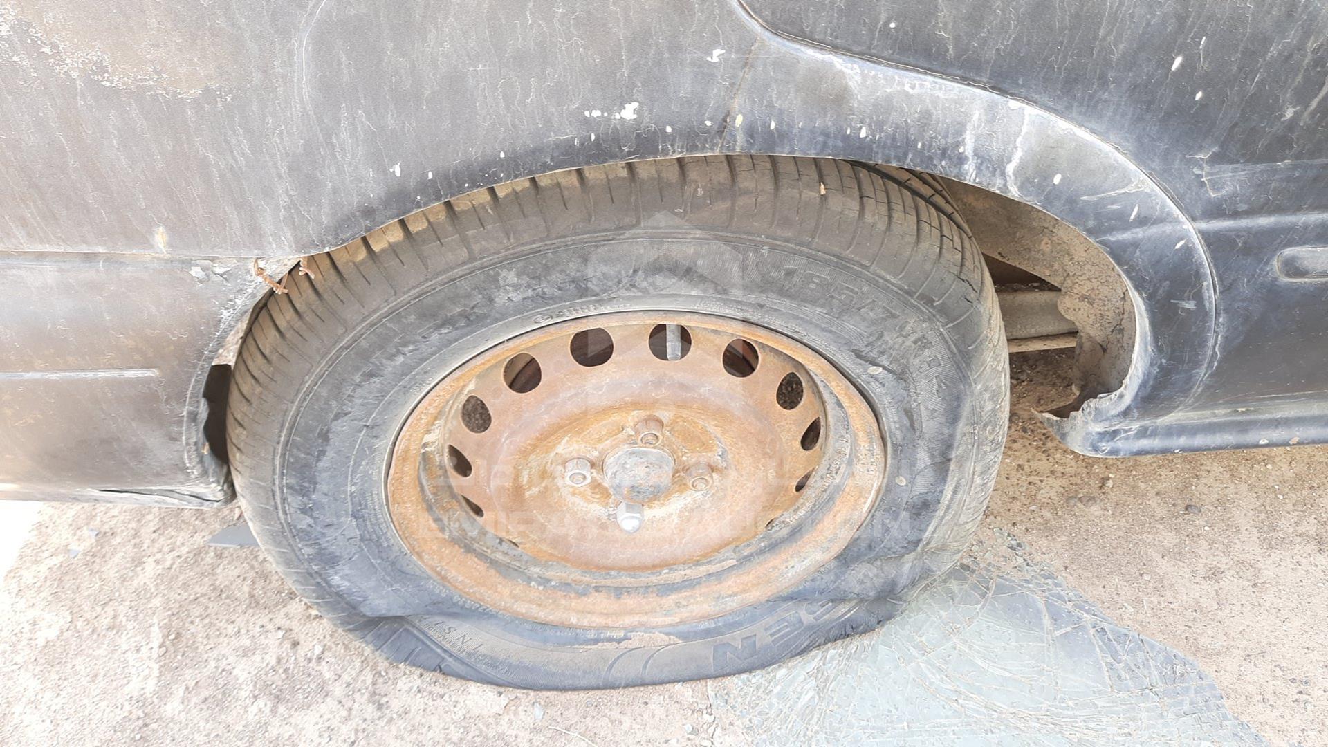 0 NISSAN SUNNY VIN: JN1BDAB14Z0327820