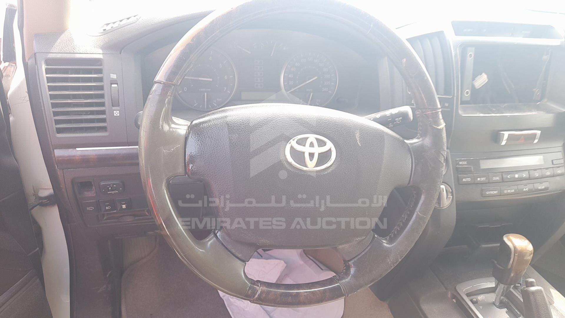 2011 TOYOTA LAND CRUISER VIN: JTMHU09J2B4042653