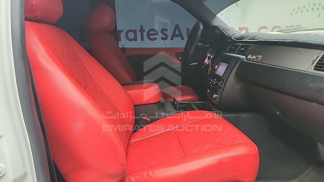 2011 GMC Sierra — Front Right Passenger Seat View — Photo 24