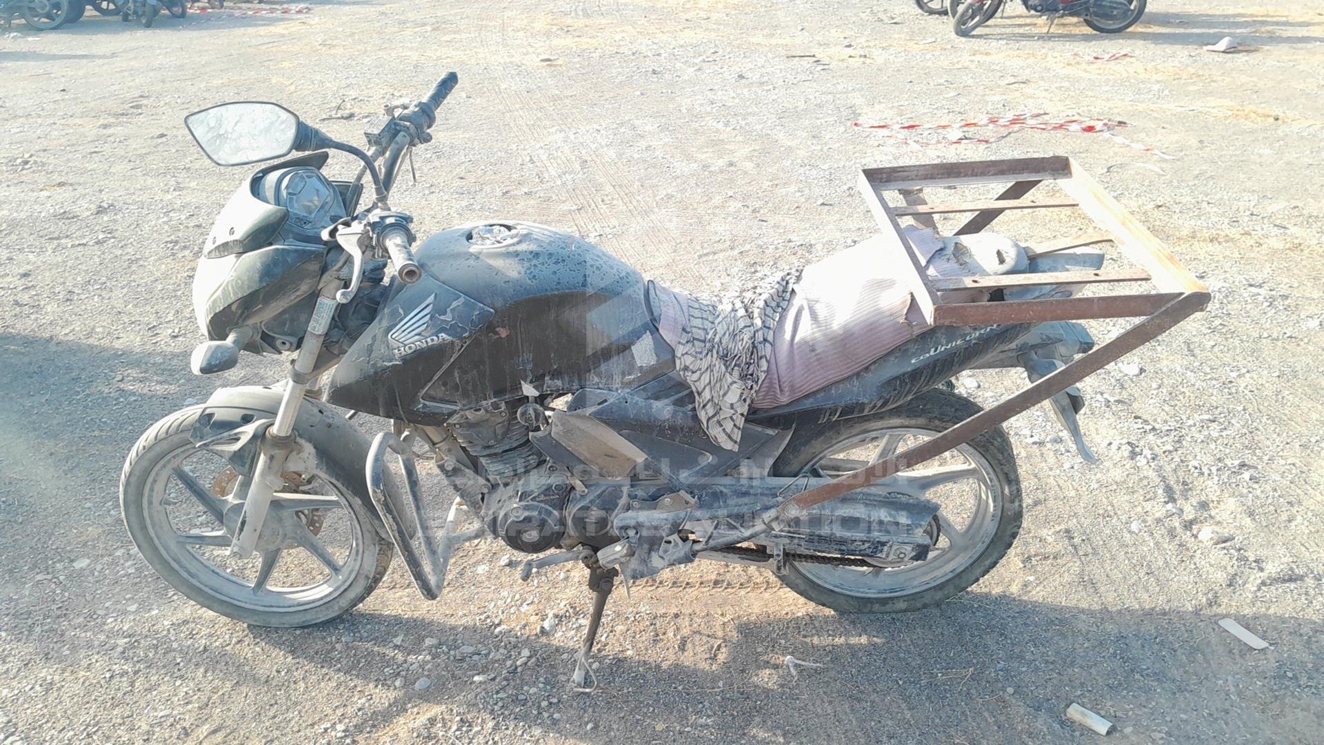 2016 HONDA UNICORN 160 VIN: ME4KC203XG8001775