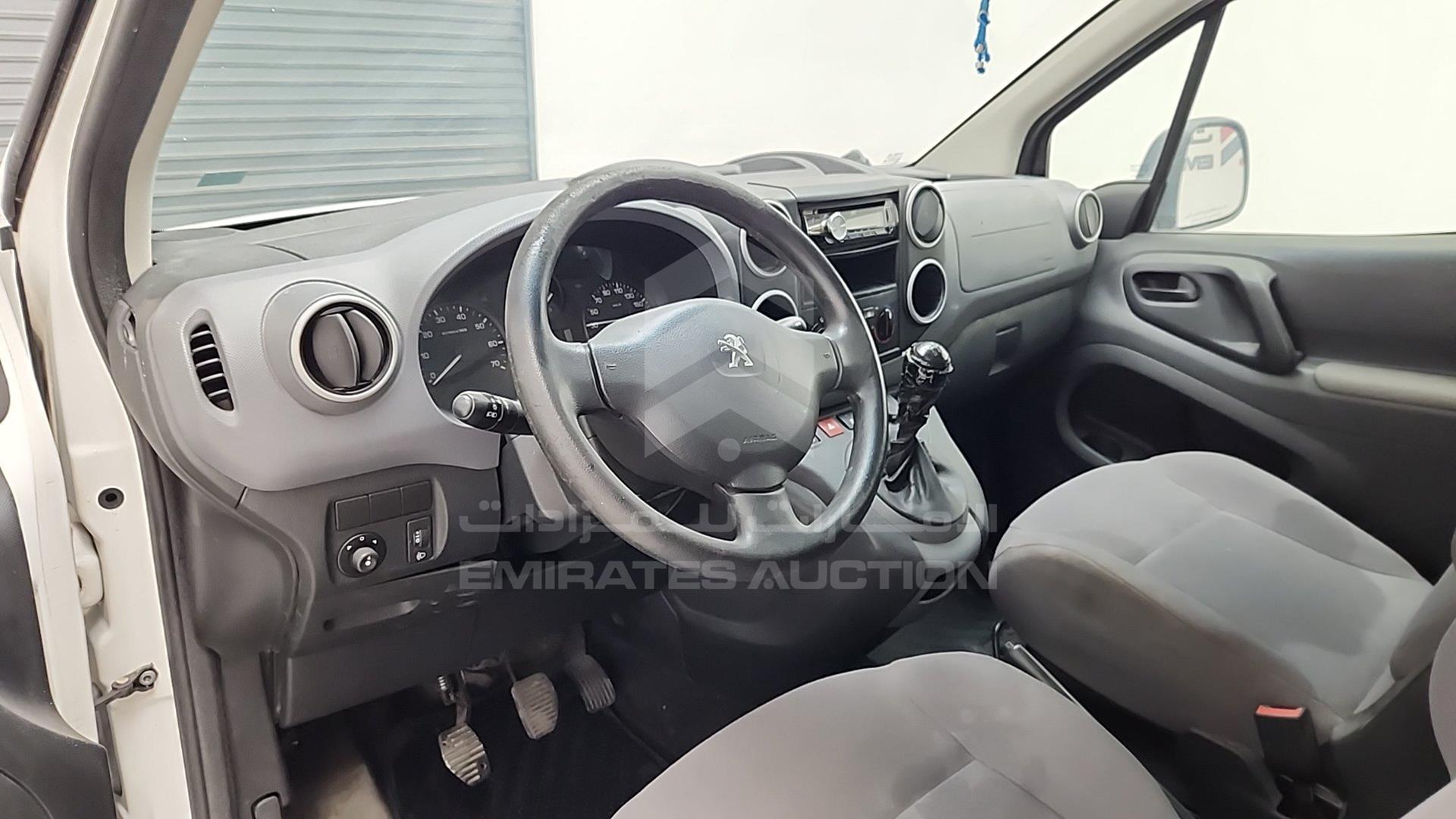 2015 PEUGEOT PARTNER VIN: VF37JNFU5FJ510288