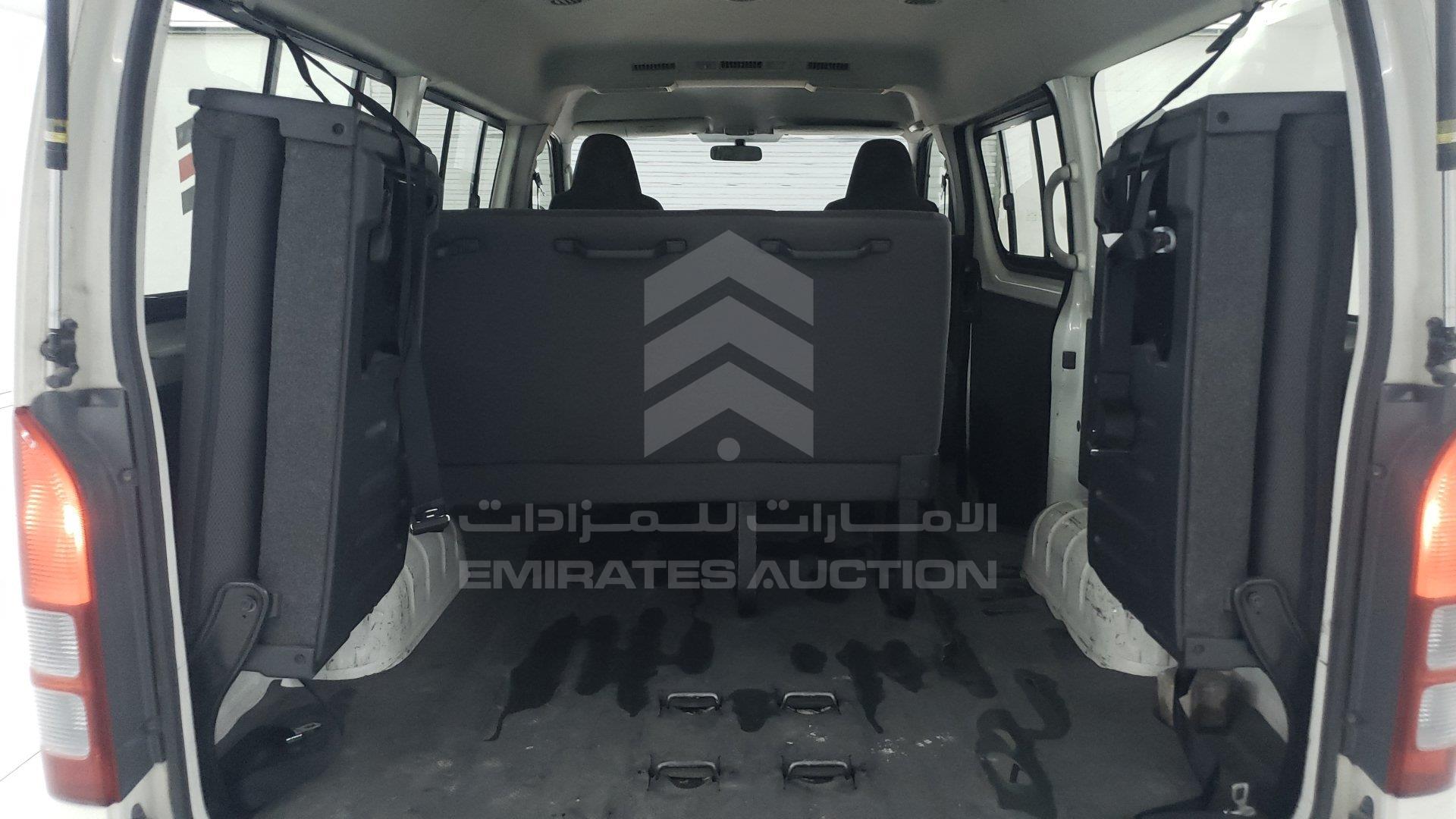 JTGRX12P8D8038699 - 2013 Toyota Hiace - #352827